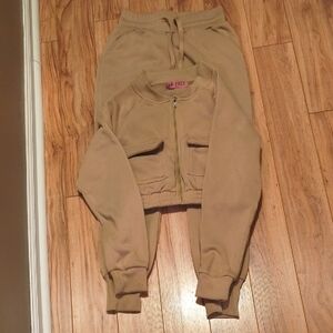 Girl's 2 piece Sweat suit